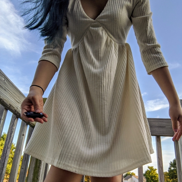 ♥️Adorable Cream Babydoll Dress♥️ - Picture 5 of 5